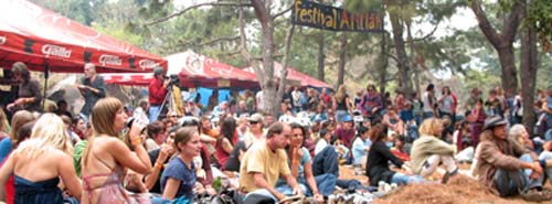 crowd